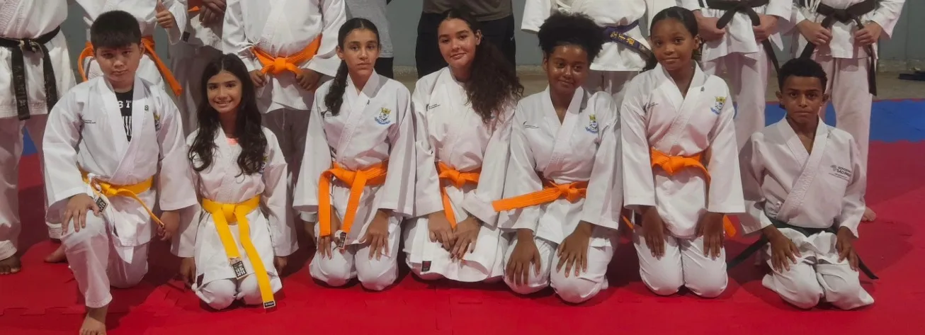 Novos kimonos e tatame para as modalidades de judô e karatê