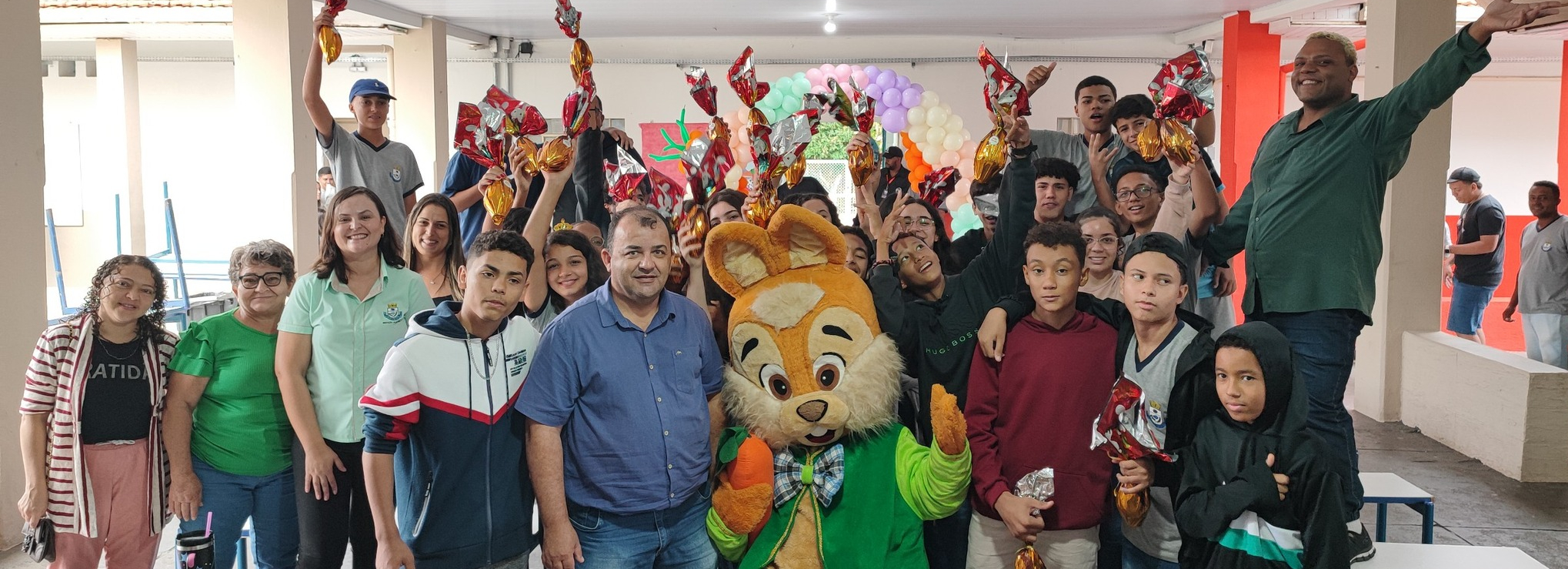 Escolas Municipais celebram a Páscoa com partilha e muito chocolate