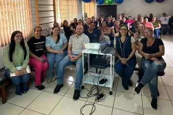 Saúde de Flora Rica participa de treinamento sobre manejo e soroterapia da raiva