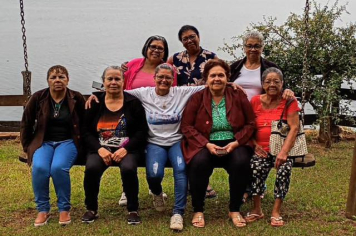 Dia do Idoso: CRAS proporciona passeio especial em Paulicéia