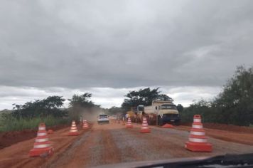 Após 3 meses interditada, trecho da Rodovia Júlio Budisk volta a funcionar para a circulação em sistema de siga e pare!