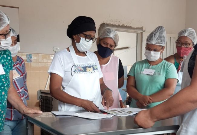 Curso de Processamento Artesanal do Leite forma sua segunda turma em Flora Rica