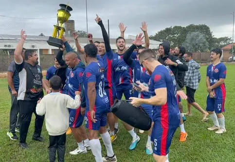 Grande final do 10º Campeonato de Futebol Médio encerra calendário esportivo do aniversário de Flora Rica