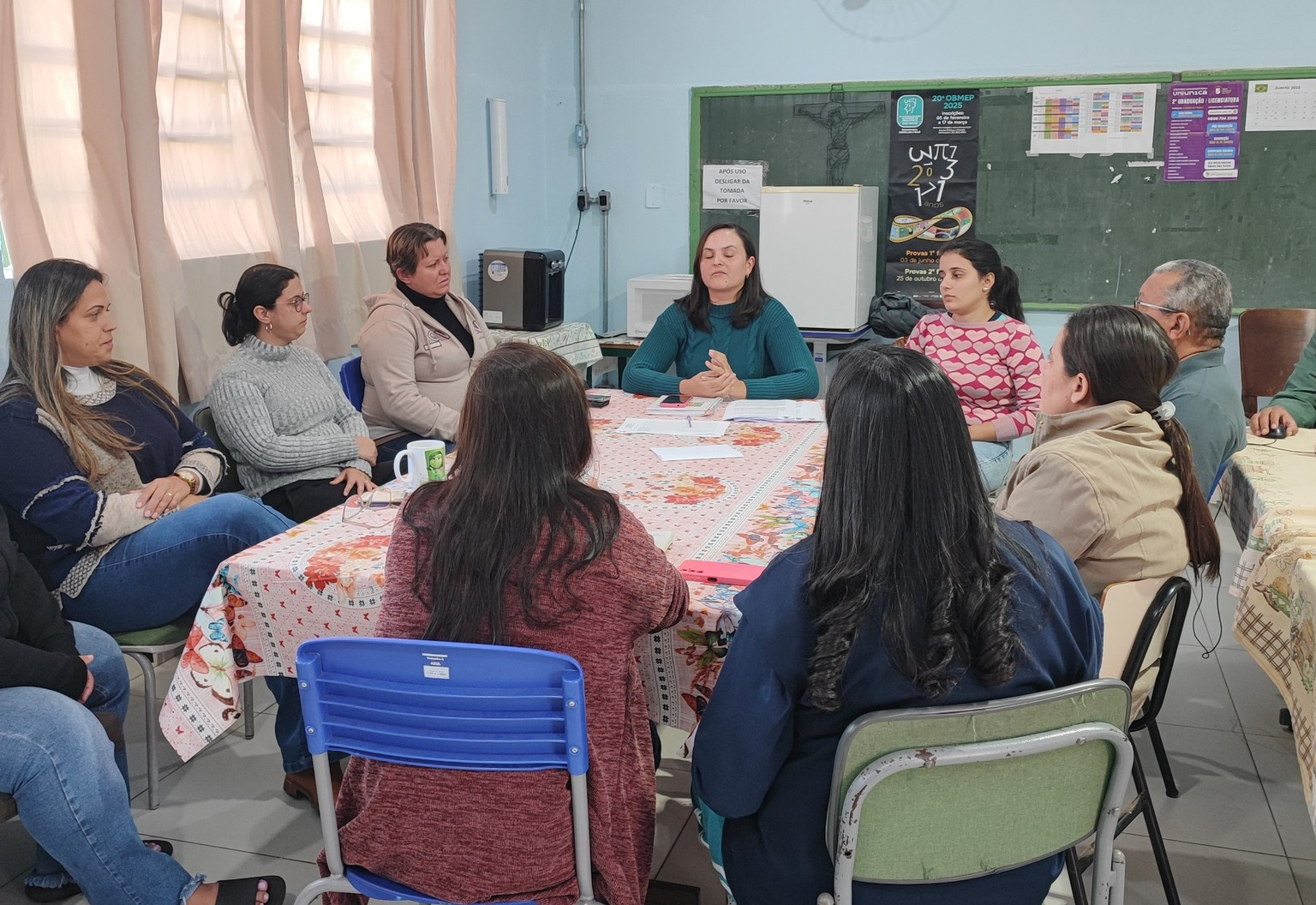 Conselho de Educação discute regulamentação do Ensino em Tempo Integral no município