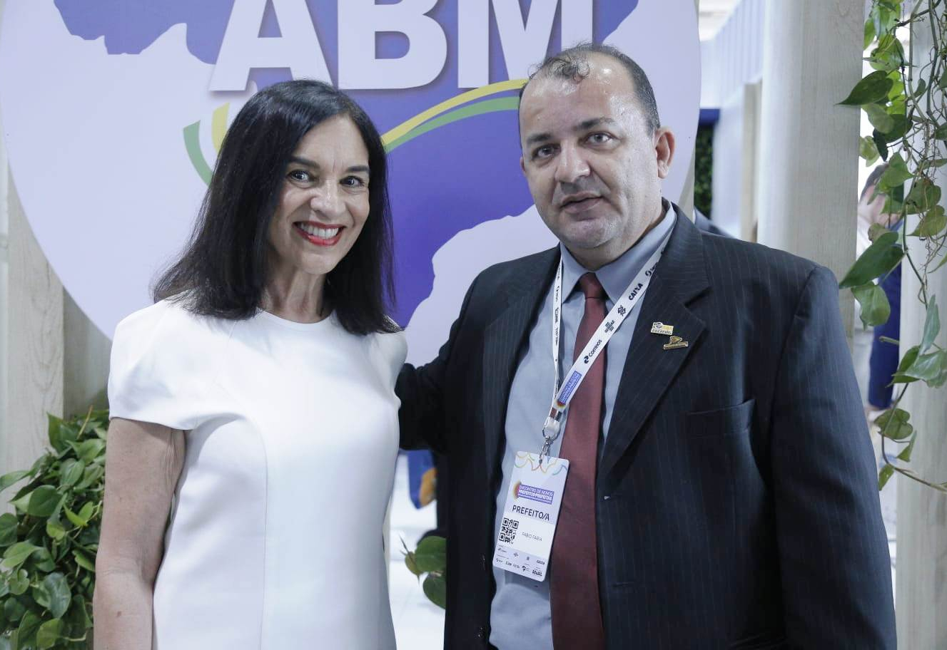 Prefeito Fábio participa de encontro em Brasília para fortalecer Pacto Federativo e ampliar parcerias com o Governo Federal
