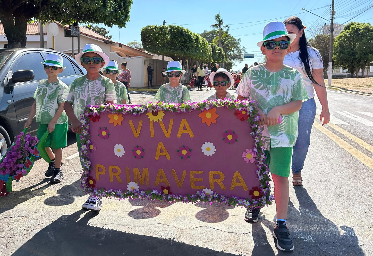 Educação Infantil realiza tradicional Desfile da Primavera
