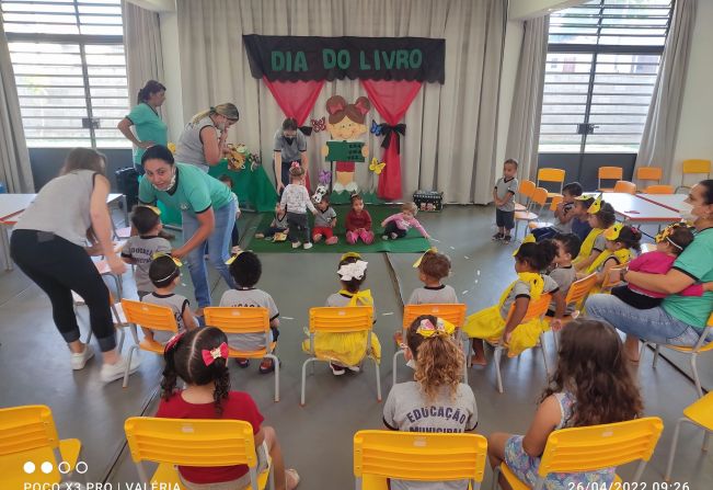 Dia do livro infantil é celebrado em berçários  e prés escolas