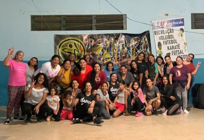 Primeira aula do projeto ZUMBA