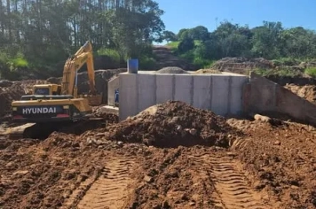 Obras das aduelas da ponte Santa Clara avançam