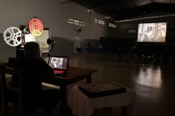 Flora Rica recebe sessão de cinema gratuita para a população