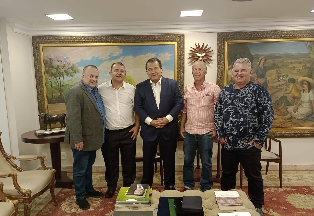 Novas conquistas: Executivo garante recursos em encontro com presidente da FAESP