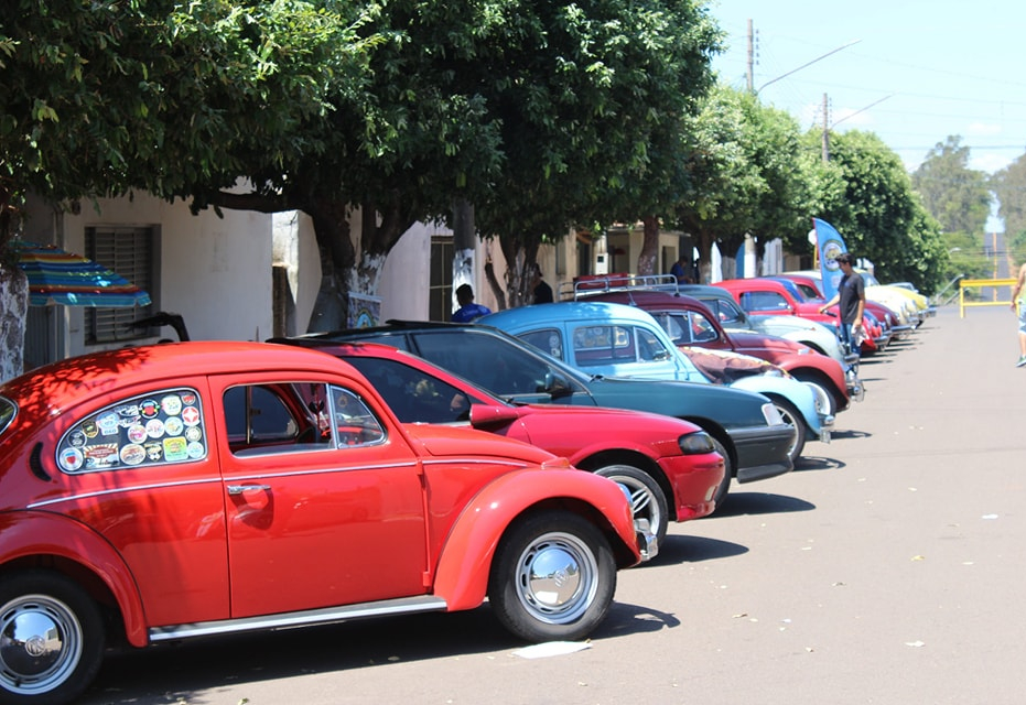 Flora Rica 72 anos: 1º Encontro de Carros Antigos