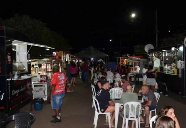 Hoje é quinta, dia de #TBT e nada melhor do que rememorar o sucesso do 4º Fest Flora
