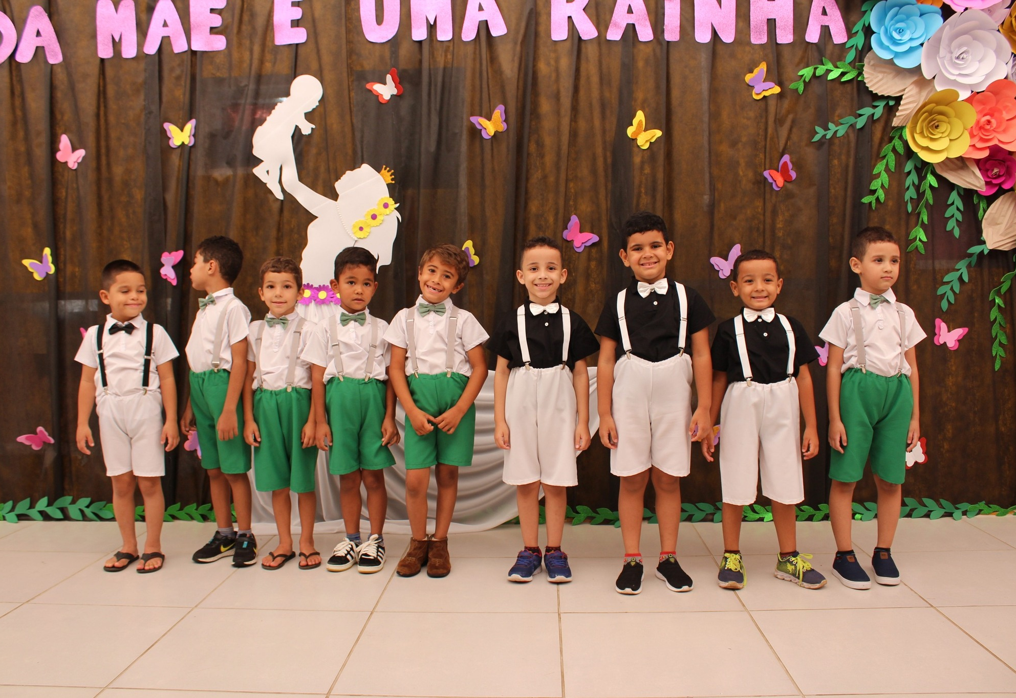 Educação Infantil celebra Dia das Mães com muita emoção e alegria 